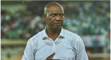 Heartbreak for Augustine Eguavoen as Super Eagles lose key defender to 'difficult injury' for 4 months