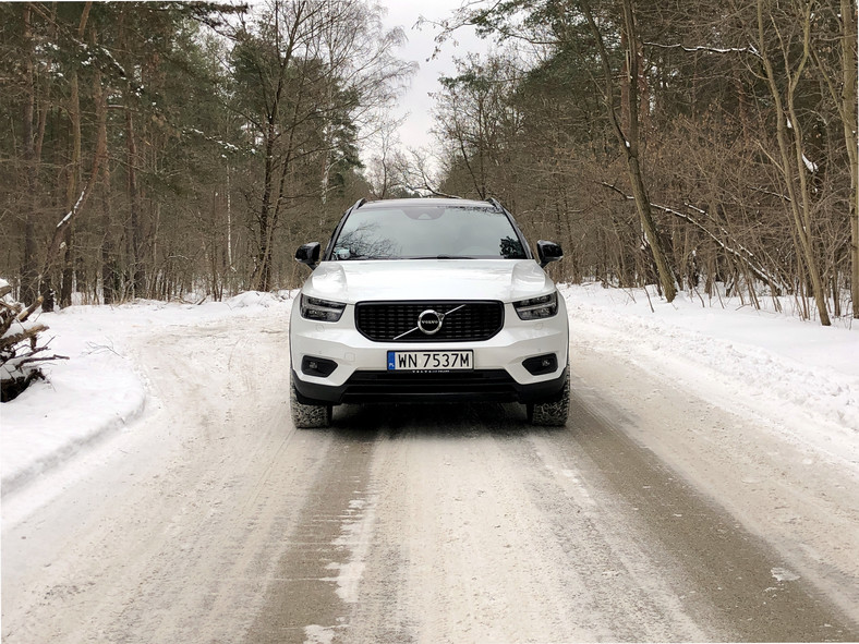 Volvo XC40 T5 FWD Recharge R-Design