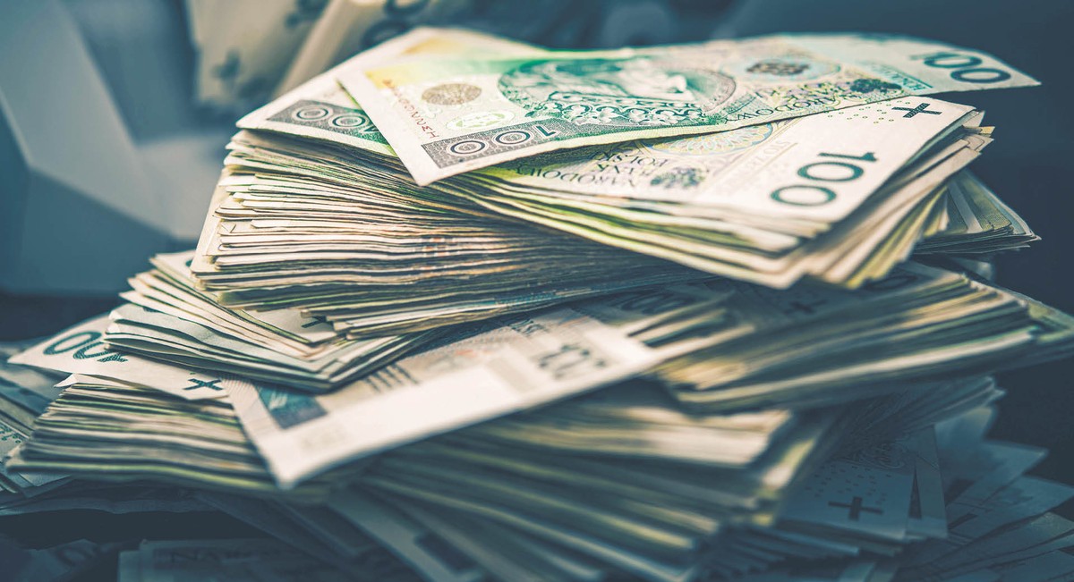 Zmiana kursu? Nie tak szybko "naprawa" systemu finansów publicznych