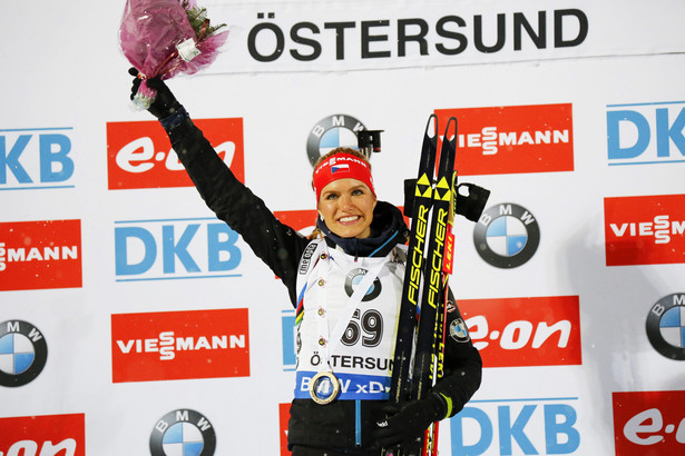 Puchar Świata w biathlonie: Suokalova wygrała sprint. Polki daleko