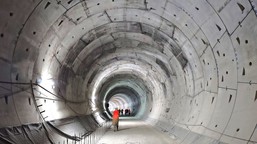 pociągi pojadą pod centrum łodzi najwcześniej za cztery lata. ustawa p