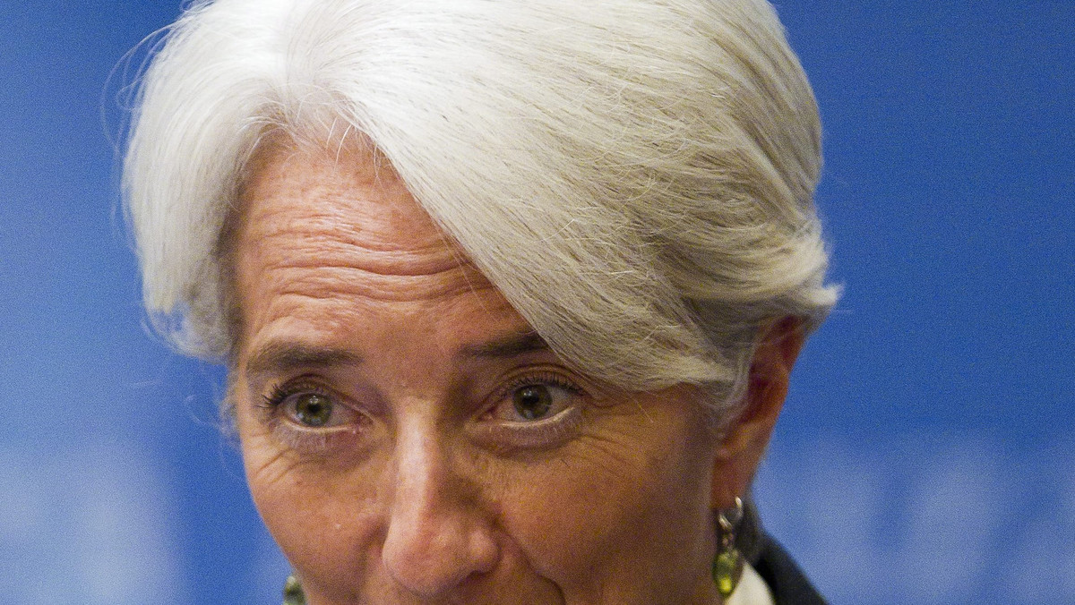 Szefowa Międzynarodowego Funduszu Walutowego (MFW) Christine Lagarde oświadczyła w czwartek, że we Włoszech i w Grecji konieczne jest "wyklarowanie sytuacji politycznej". Po zapowiedzi dymisji premierów obu krajów na rynkach finansowych utrzymuje się niepokój.