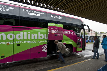 ModlinBus zwolnił wszystkich pracowników. Firma z dnia na dzień straciła wszystkie zlecenia