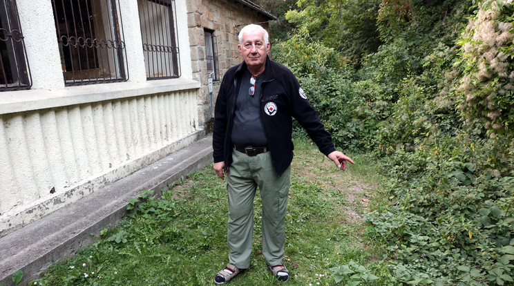Adamkó Péter 42 év után először járt a helyszínen a vasárnapi Blikk kíséretében / Fotó: Pozsonyi Zita