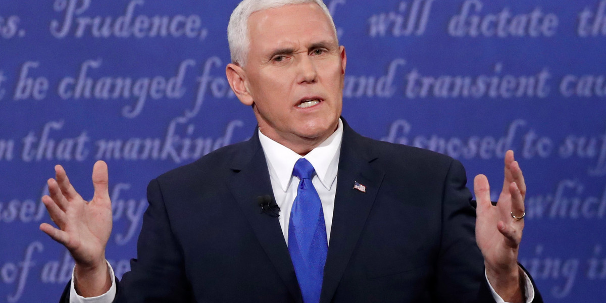 Mike Pence's comments on Putin make it sound as if he's on a different ticket from Trump