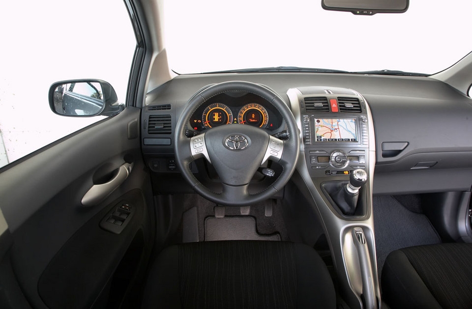 Używana Toyota Auris Bez emocji i bez częstych usterek