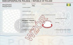 'Bóg, Honor, Ojczyzna' w każdym paszporcie. Prof. Łętowska ostro: Czy ktokolwiek przeczytał preambułę konstytucyjną?