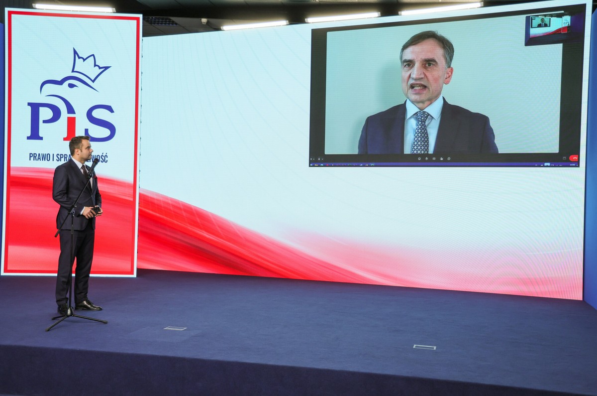 Miażdżący sondaż dla Zbigniewa Ziobry. choćby wyborcy PiS tak uważają