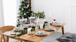 Néhány egyszerű tipp, hogy gyönyörű legyen a karácsonyi asztal