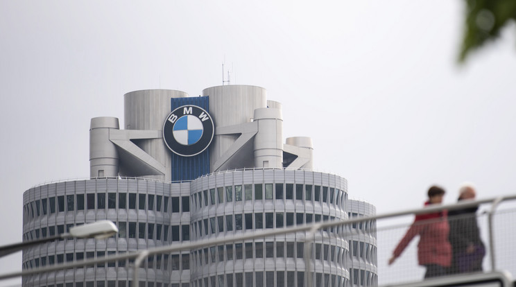 A BMW müncheni székháza / Fotó: MTI EPA