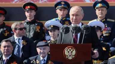 Pięć kuriozalnych zdań, które powiedział Putin na paradzie z okazji Dnia Zwycięstwa [KOMENTARZ]