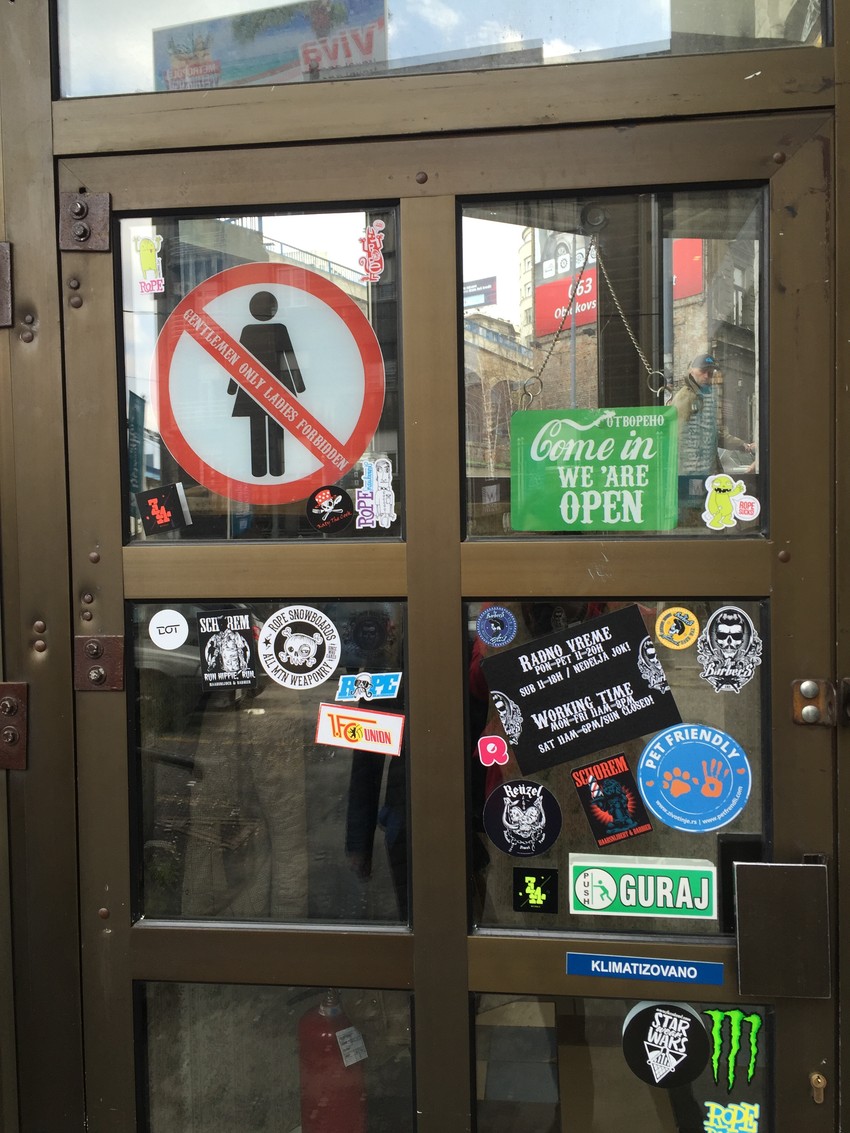 Ženama je ovde zabranjen ulaz