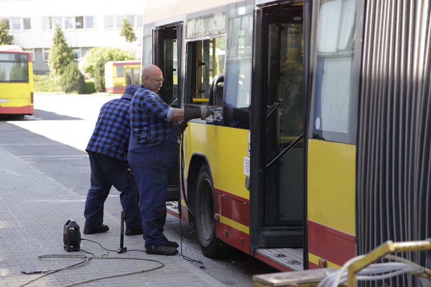 Autobus 102 we Wrocławiu