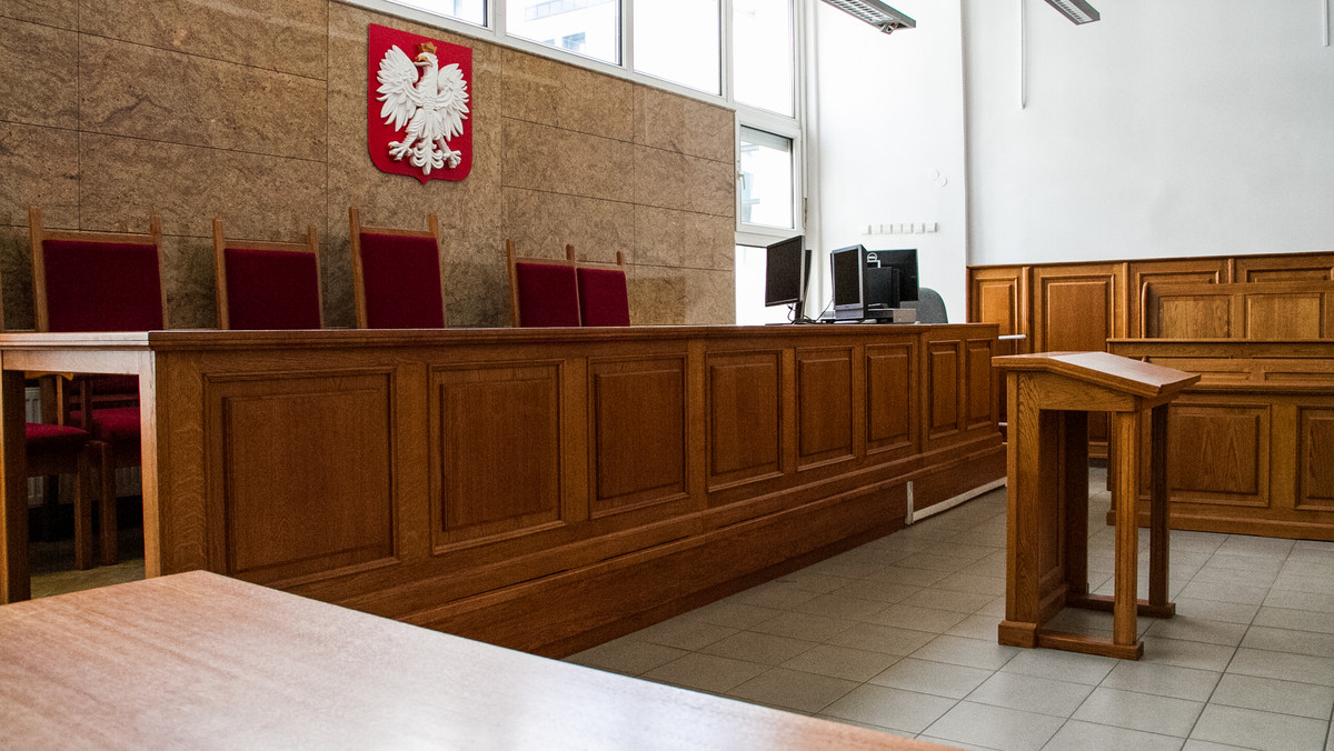 Przed Sądem Rejonowym w Augustowie zakończył się proces byłego podlaskiego posła PSL Jana K. oraz Franciszka W. starosty augustowskiego w związku z samowolą budowlaną na terenie pensjonatu córek posła.