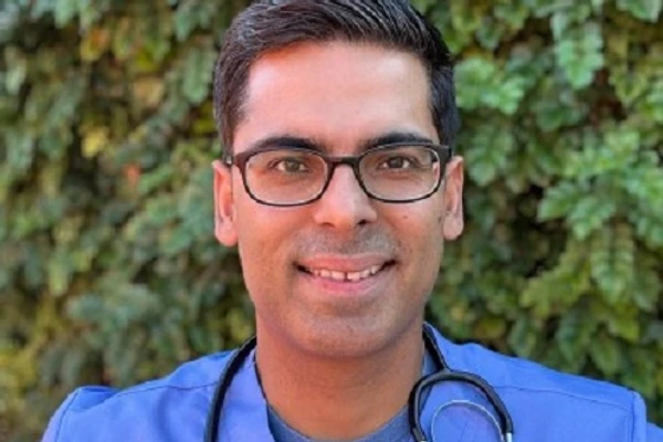 "Ja sam GASTROENTEROLOG sa Harvarda i ove 4 VOĆKE čine čuda za VAŠA CREVA I PROBAVU", NADUTOST kao rukom odnesena