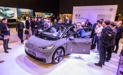 Samochody elektryczne rozkręcą każdy biznes? "Zainteresowanie jest ogromne"