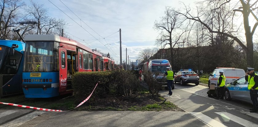 Wracała ze szkoły, do domu miała tak niedaleko. Wrocław w szoku po strasznym wypadku 17-latki