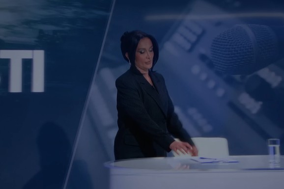 ANDREANA ČEKIĆ KAO VODITELJKA Oduševila fanove transformacijom i novim potezom