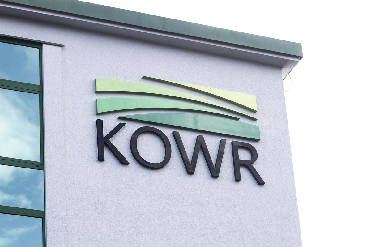 Sprzedaż ziemi pod CPK wywołuje burzę. Prokuratura bada decyzje KOWR i PiS