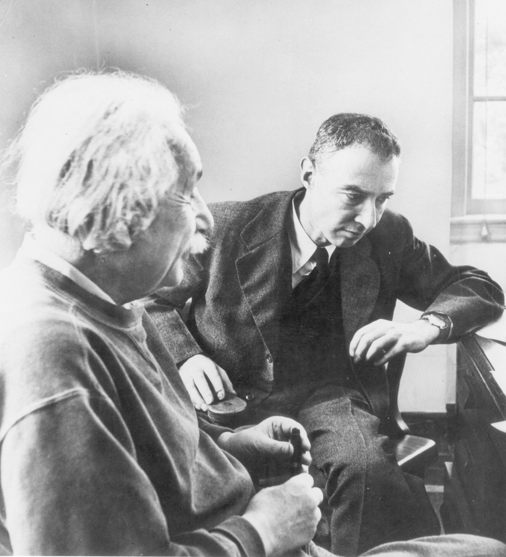 Z Albertem Einsteinem w Instytucie Studiów Zaawansowanych Uniwersytetu Princeton, ok. 1951 r.