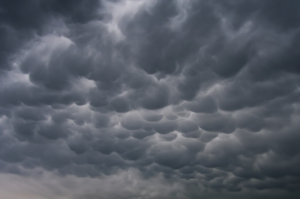 Chmury mammatus