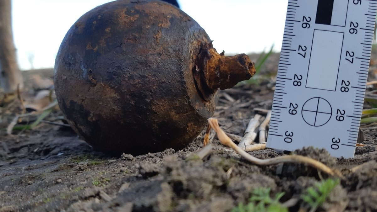 Popowo: Na polu znaleziono radziecki granat lotniczy