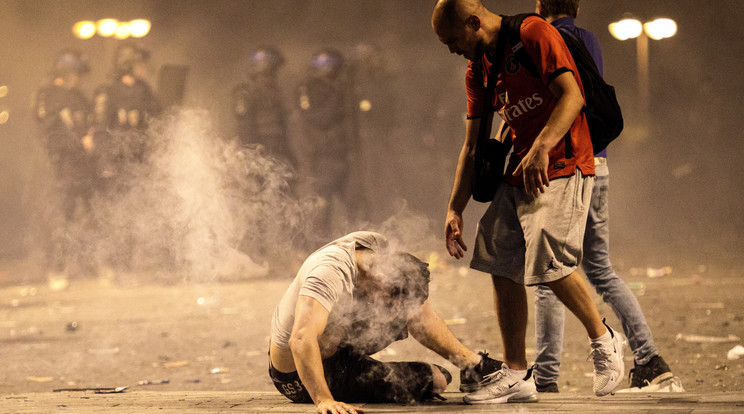 forrófejű francia szurkolók after partyja - Fotó: GettyImages