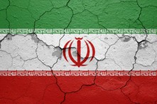 Władze Iranu wzywają młodzież do tworzenia żywych tarcz. Ma bronić elektrowni