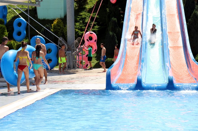 Neko spas potražio na gradskim bazenima, radite li isto, oprezno na suncu