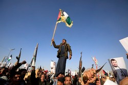 Huti kpią z ataków USA na Jemen: Nie było żadnych strat