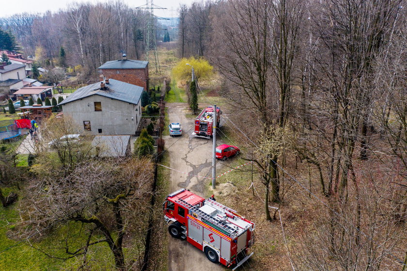 Udusił córeczkę poduszką? Nowe fakty w sprawie tragedii w Orzeszu