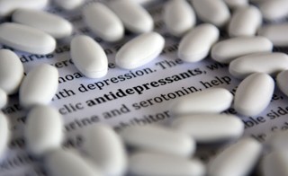 A może psychoterapia? Połowa Polaków z depresją chodzi po leki do lekarzy pierwszego kontaktu