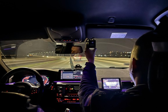 (VIDEO) DIVLJAO U SURČINU SKORO 250 NA SAT Muškarac (41) isključen iz saobraćaja zbog nasilničke vožnje: MUP upozorava na pojačanu kontrolu