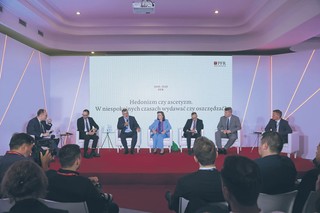 Powinniśmy być  bardziej oszczędni