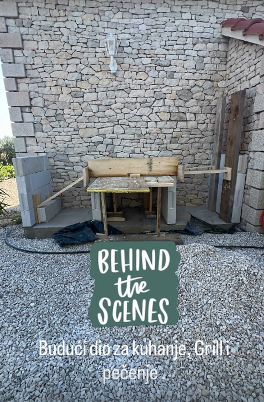 Danijela Dvornik pokazala dvorište