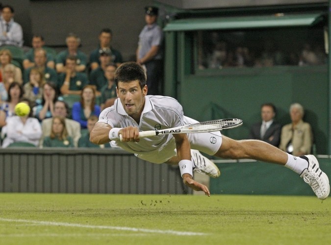 Novak Djokovic dwoił się i troił na kortach Wimbledonu
