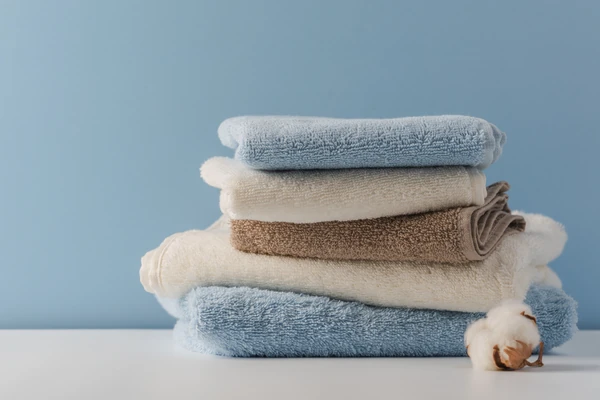 Sipajte JEDNU ŠOLJU u veš-mašinu i PEŠKIRI će biti MEKANI KAO OBLAK: Nema više ŠMIRGLE umesto nežne tkanine