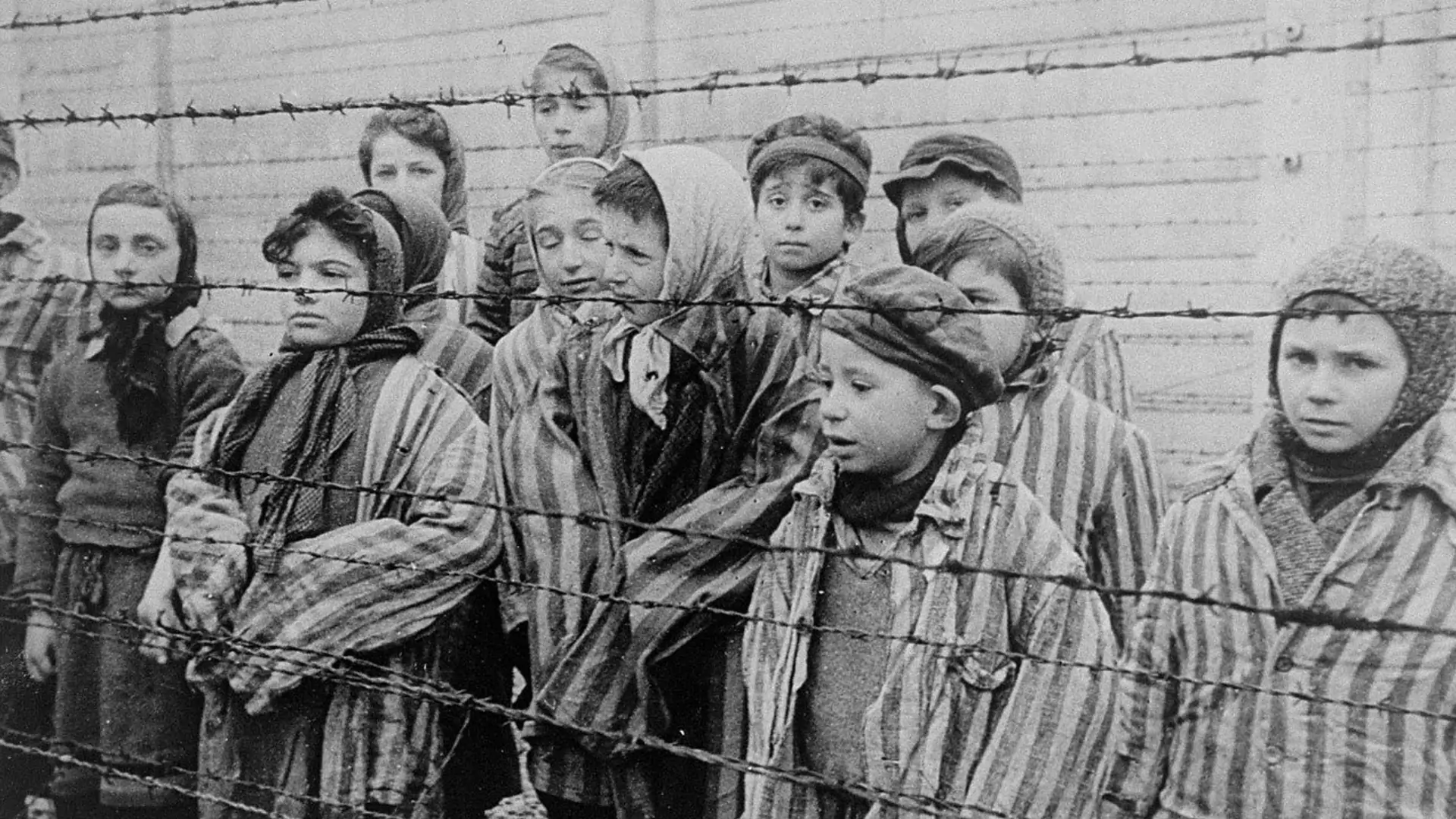 Mengele przeprowadzał diabelskie eksperymenty na bliźniętach. Większość dzieci nie przeżyła