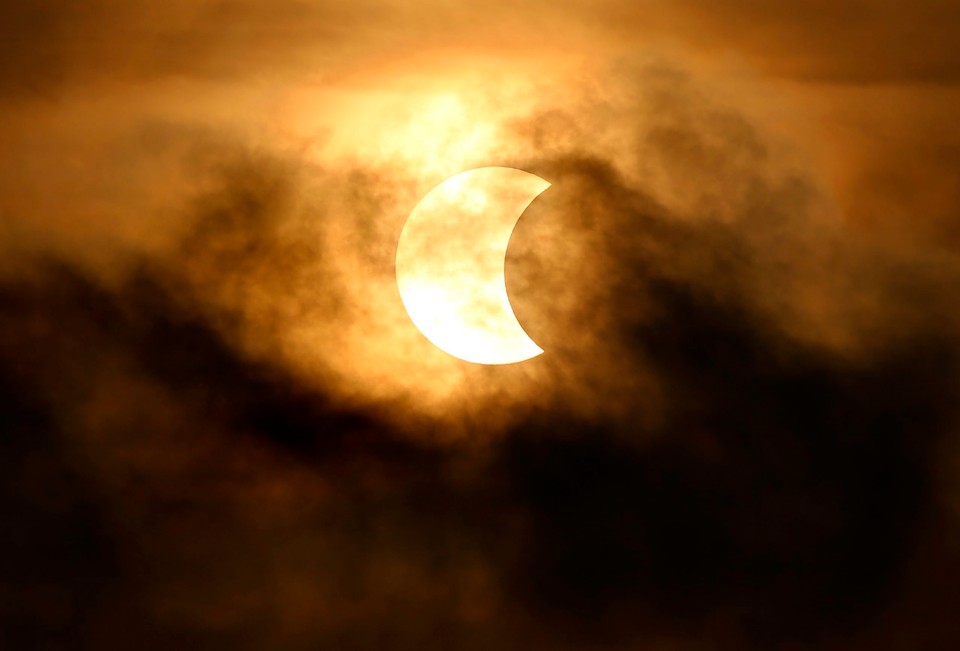 THAILAND SOLAR ECLIPSE (Partial solar eclipse seen in Thailand)