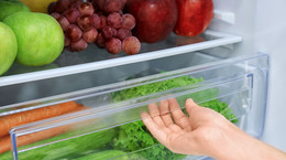 Jak przechowywać żywność w lodówce? Sprawdź, czy robisz to dobrze