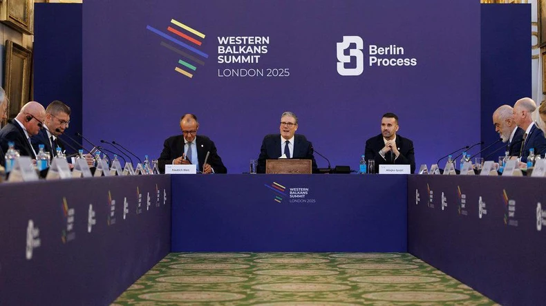 Fridrih Merc, nemački kancelar, Kir Starmer, britanski premijer i Milojko Spajić, predsednik crnogorske vlade | Foto: Lauren Hurley / No 10 Downing Street