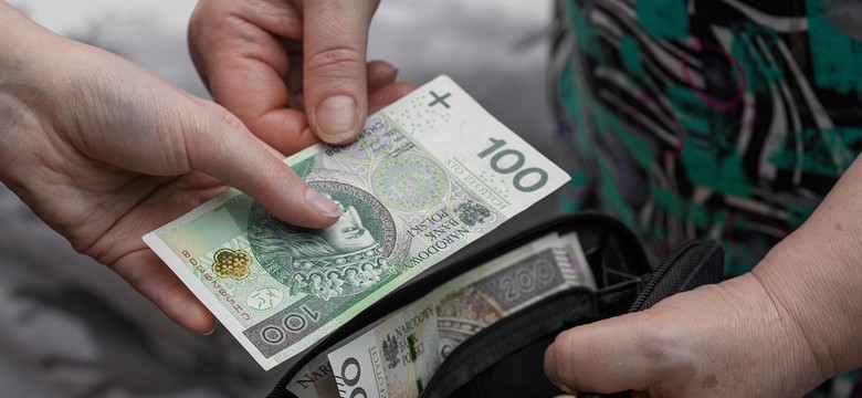 Renta w 2025 roku. Ile można dorobić? Limity ZUS