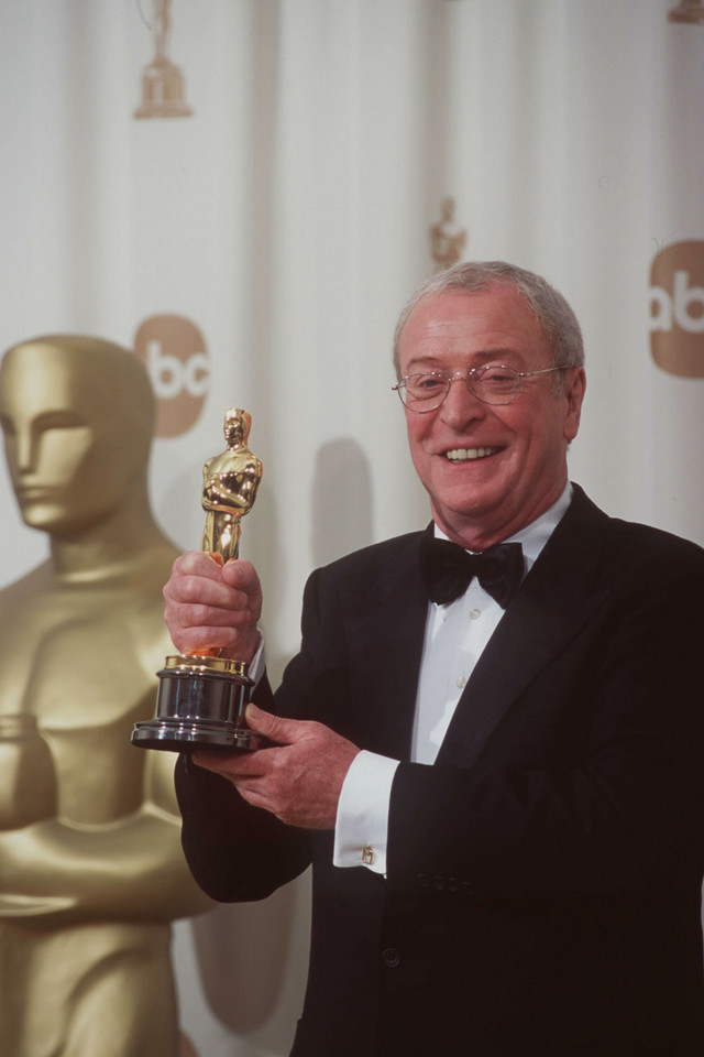 Michael Caine - ceremonia w 2000 roku, Oscar za drugoplanową rolę we "Wbrew regułom"