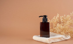 Żel do mycia twarzy – składniki, stosowanie. Wszystko, co musisz wiedzieć o oczyszczaniu cery