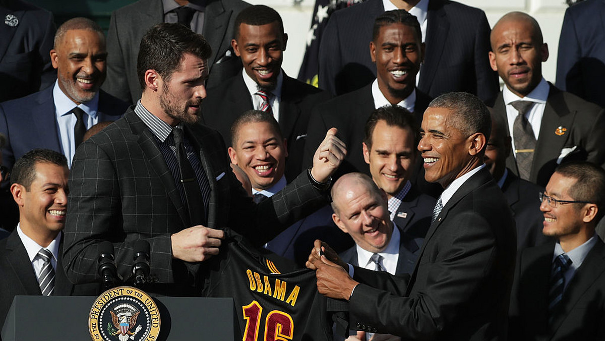 Koszykarze Cleveland Cavaliers odwiedzili Biały Dom, gdzie przybyli na zaproszenie prezydenta Baracka Obamy. Wygląda jednak na to, że dużo lepiej dogadywali się z jego żoną Michelle.