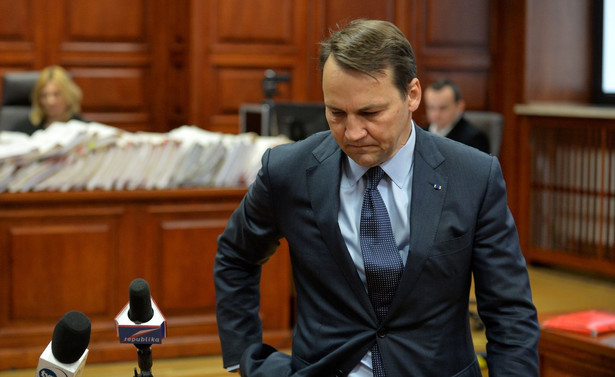 Sikorski na procesie Arabskiego: Miałem zaproszenie na pokład tupolewa