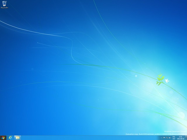 Windows8 - Czy zapomnimy o Pulpicie? Czy też nadal pozostanie on głównym widokiem Windows? W każdym razie widok ikonki kosza działa uspokajająco...