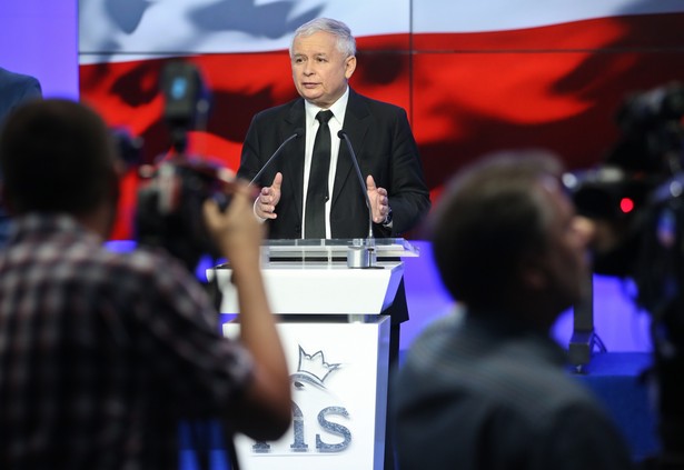 Konferencja Jarosława Kaczyńskiego. Fot. PAP/Rafał Guz