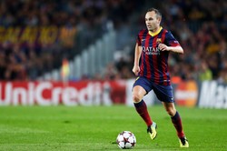Liga hiszpańska: Andres Iniesta przedłużył kontrakt z Barceloną