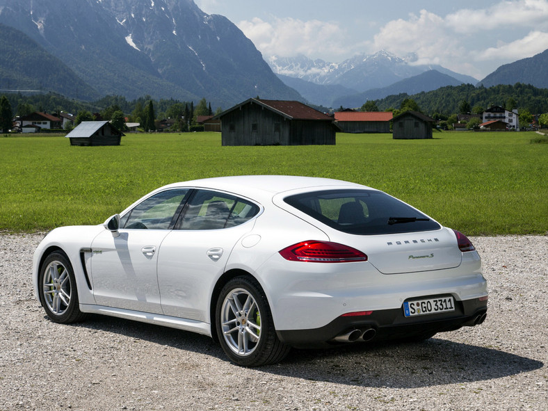 Porsche Panamera S E-hybrid